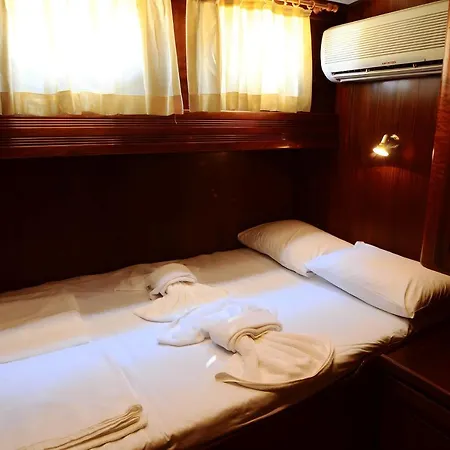 Cabin Charter In Turkey *
