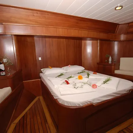 Cabin Charter In Turkey Fethiye